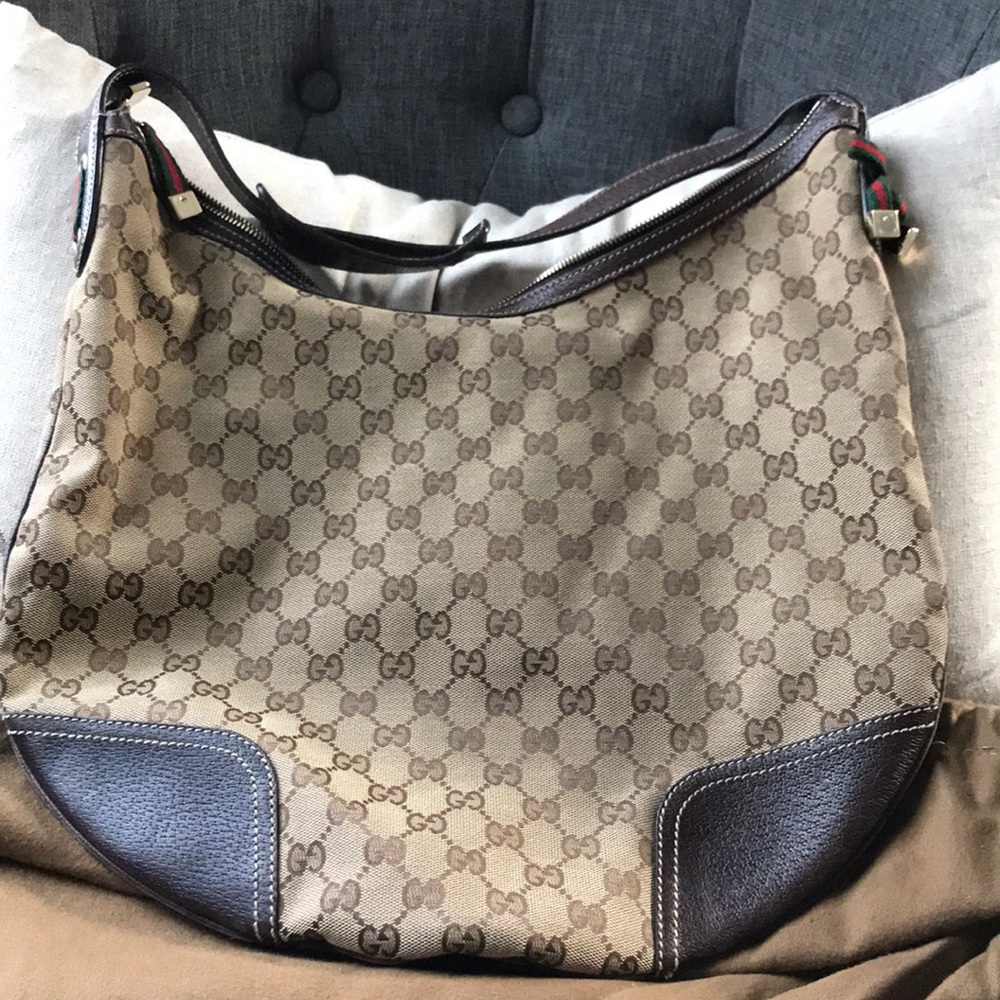 Authentic Gucci purse